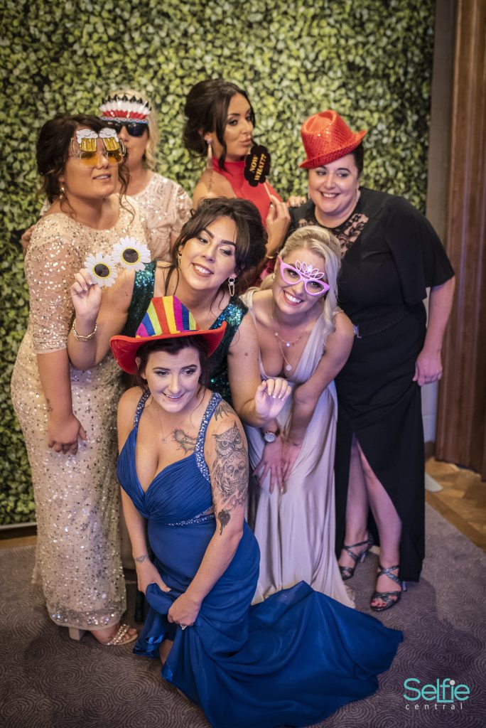 Selfie Station Vs Photobooth — Selfie Central photobooth hire
