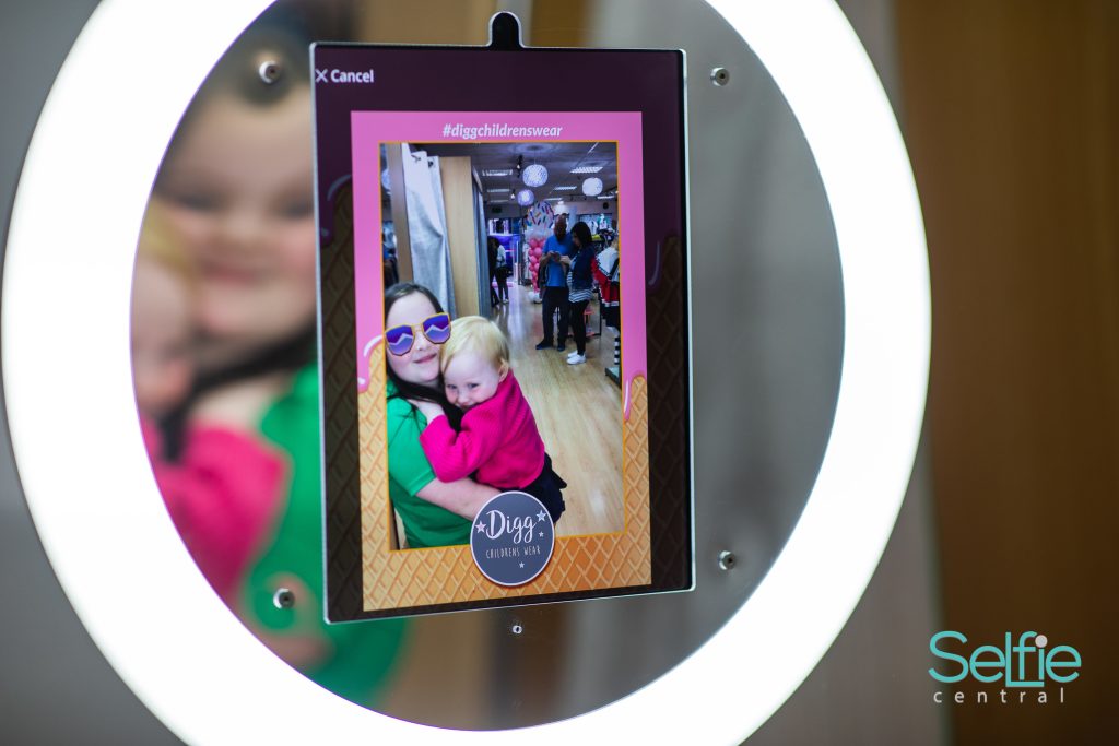 Wedding Photobooth Auckland — Selfie Central photobooth hire