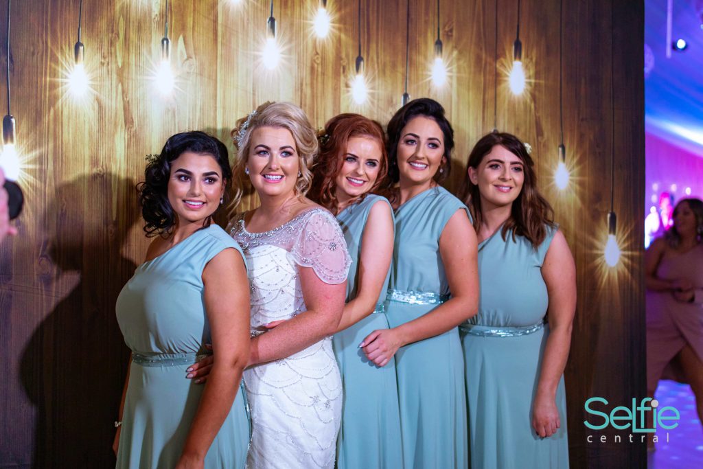 Glam Cam Hire Auckland — Selfie Central photobooth hire